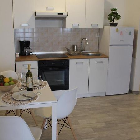 Sanda Apartment Banjole Bagian luar foto