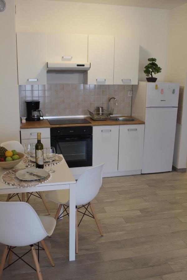 Sanda Apartment Banjole Bagian luar foto