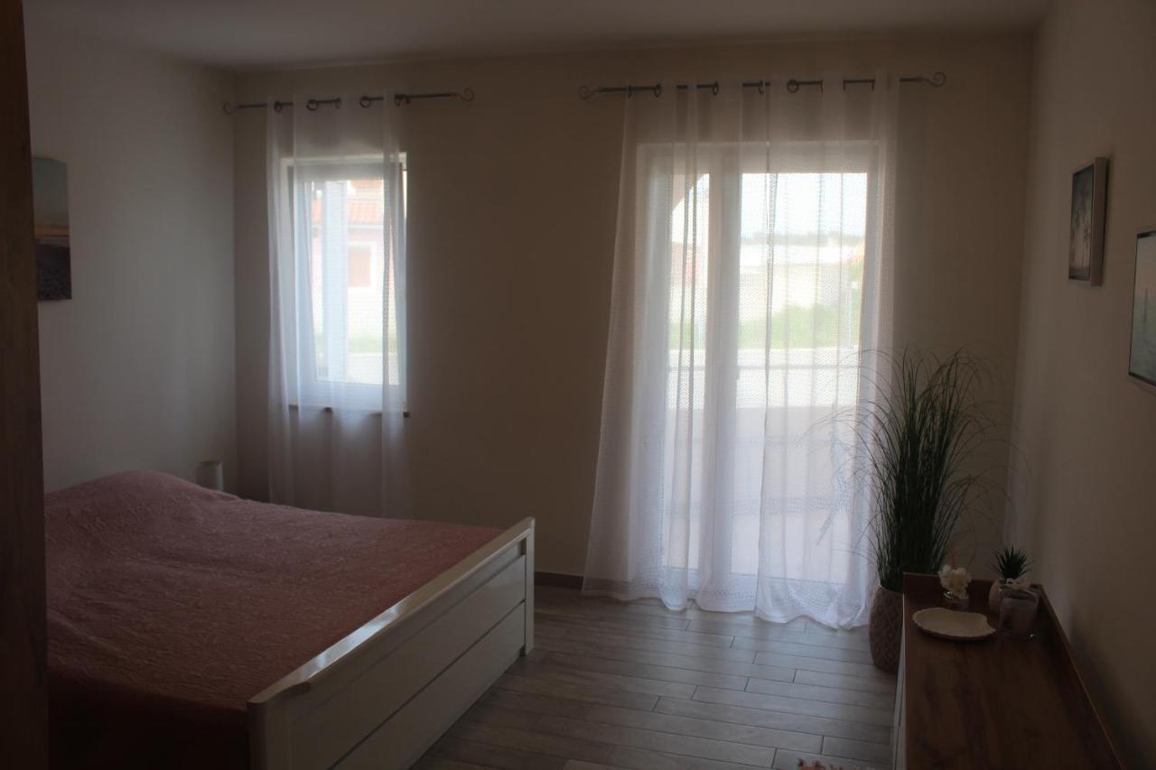 Sanda Apartment Banjole Bagian luar foto