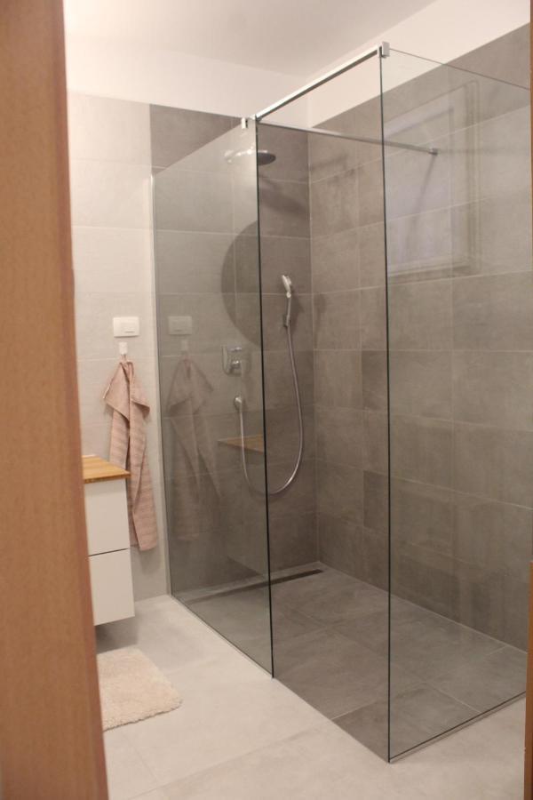 Sanda Apartment Banjole Bagian luar foto